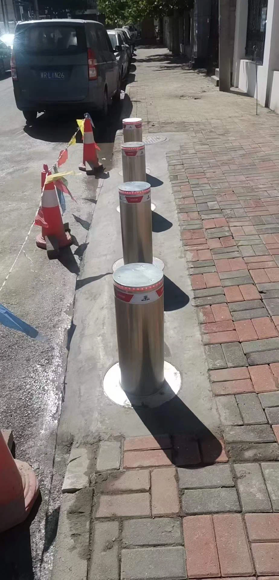 GS Automatic Bollard-1